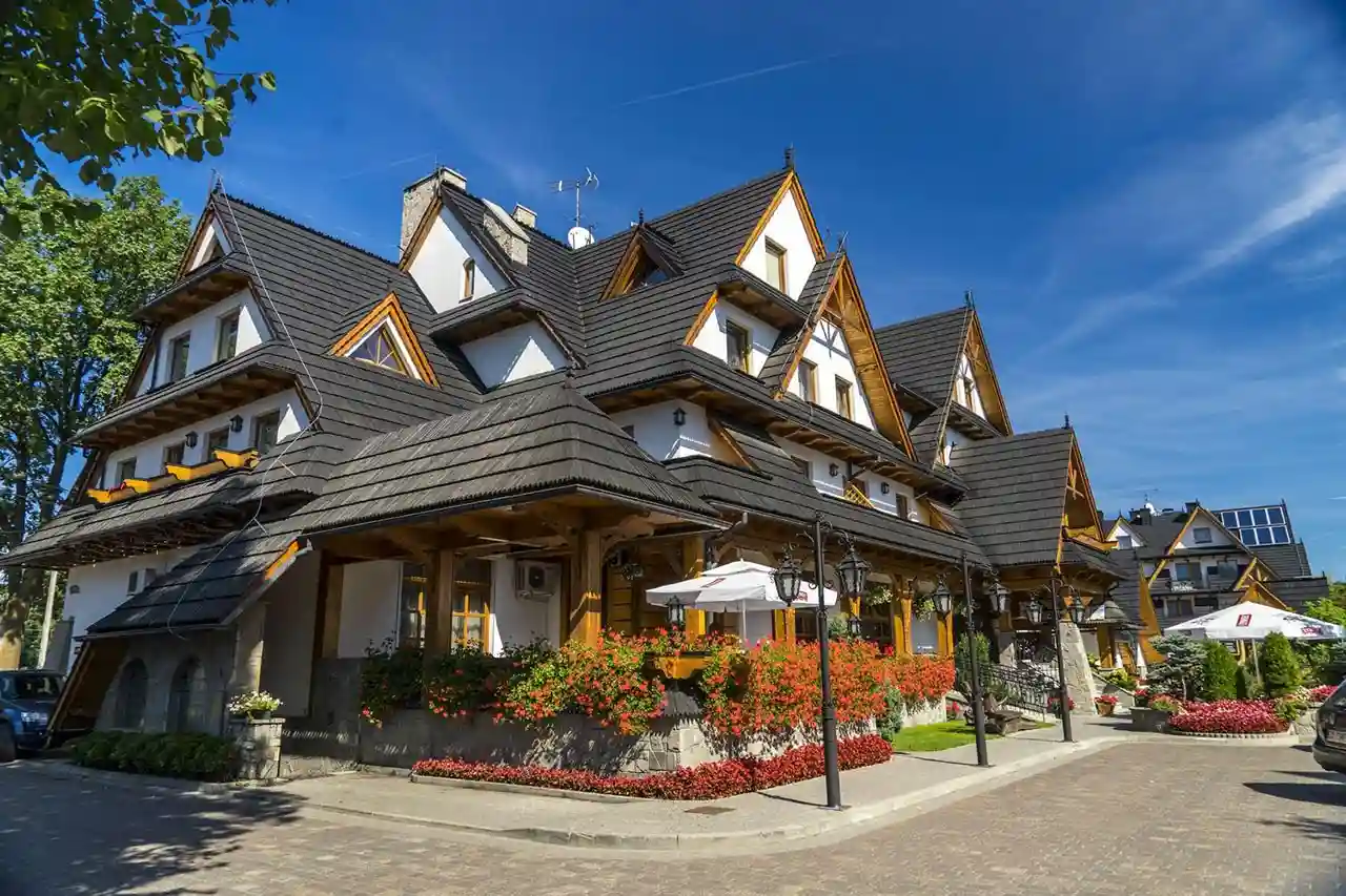 Hotel Toporów Style - atmosférický interiér 4